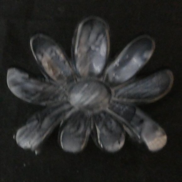 Beautiful| SET OF 3 | Floral Claw Clips | Red, Blue and Orange Flowers - Picture 8 of 11